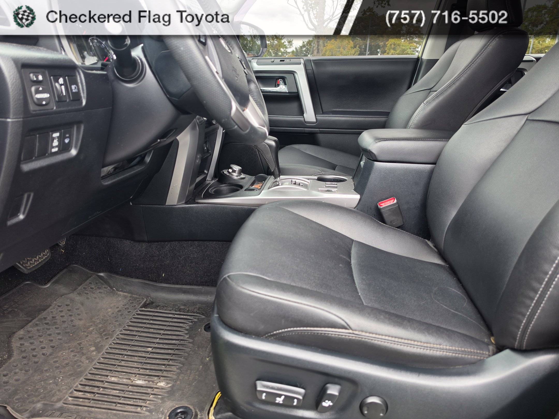 Used 2023 Toyota 4Runner TRD Sport AWD/4WD image 9
