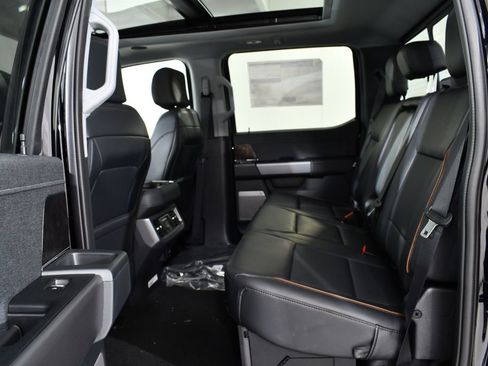 New 2026 Ford F350 Lariat w/ Black Appearance Package AWD/4WD image 16