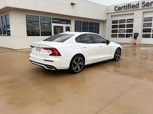 Used 2019 Volvo S60 T6 R-Design AWD/4WD image 3