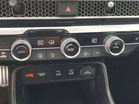 Used 2025 Honda Civic Sport image 16