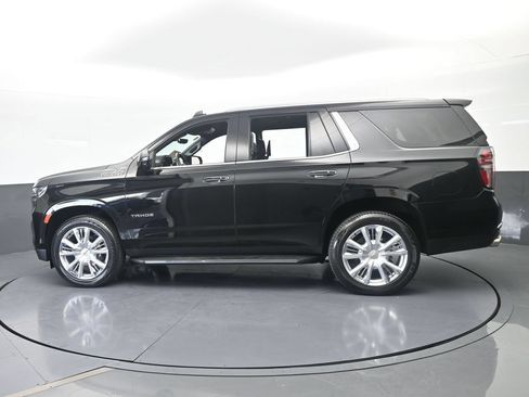 Used 2023 Chevrolet Tahoe High Country RWD image 3