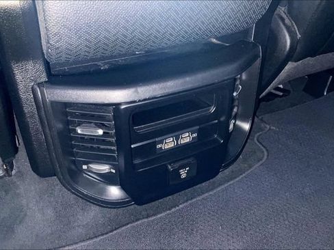 Used 2021 RAM 1500 Laramie w/ Off Road Group AWD/4WD image 25