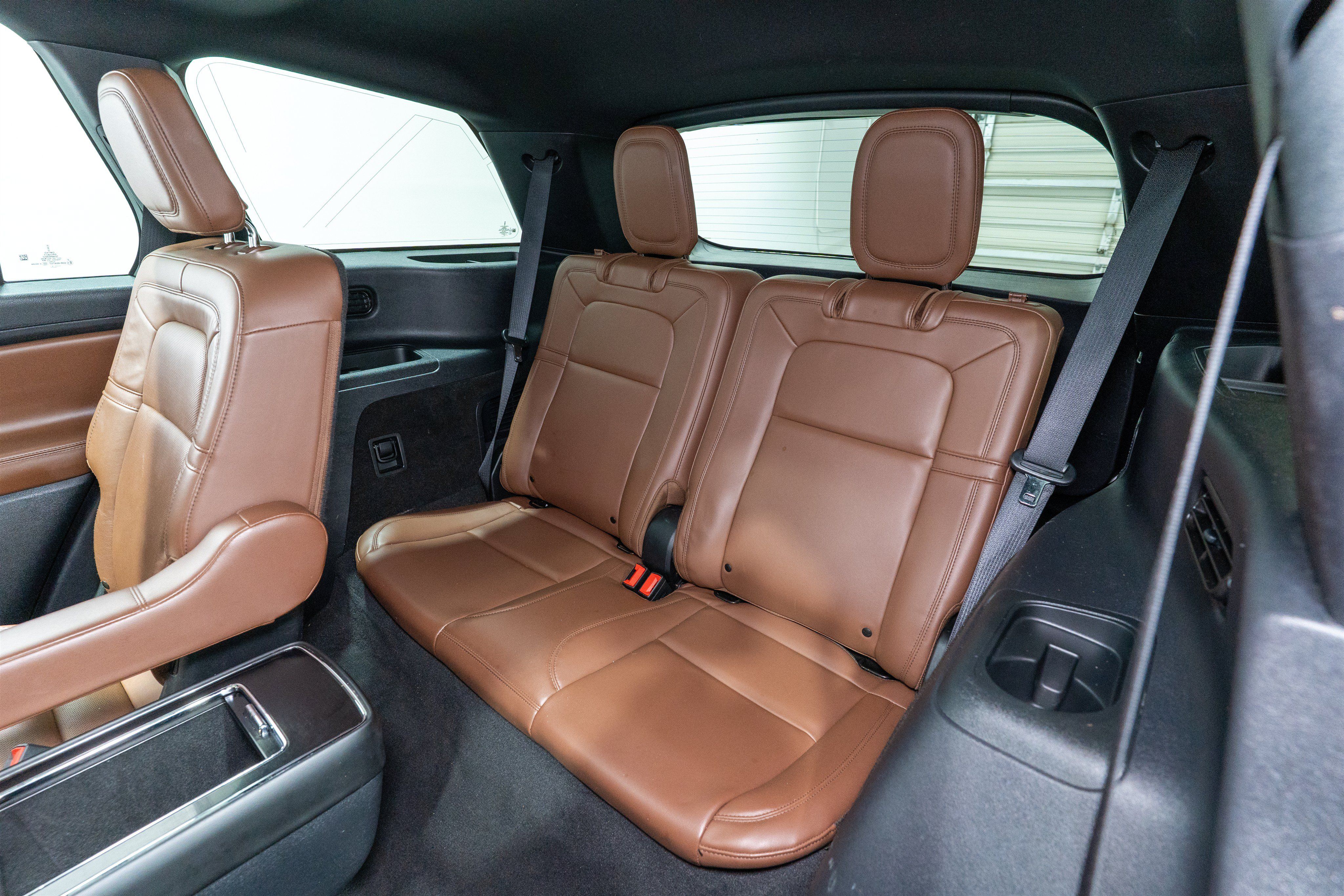 Used 2022 Lincoln Aviator Grand Touring w/ Equipment Group 301A AWD/4WD image 31