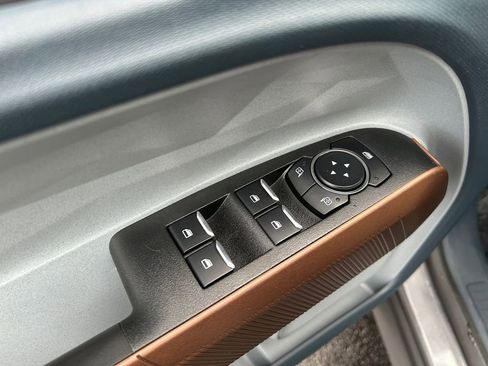 Used 2023 Ford Maverick Lariat w/ Lariat Luxury Package image 23