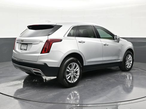 Used 2020 Cadillac XT5 Premium Luxury FWD image 5