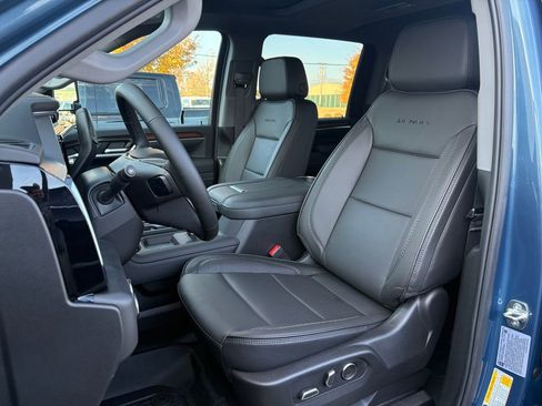 New 2026 GMC Sierra 2500 Denali w/ Technology Package image 17