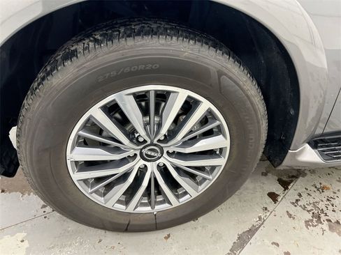 Used 2023 Nissan Armada SL w/ Captain's Chairs Package image 26