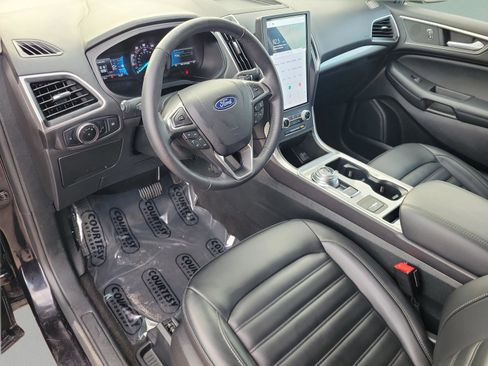 Used 2024 Ford Edge SEL image 19