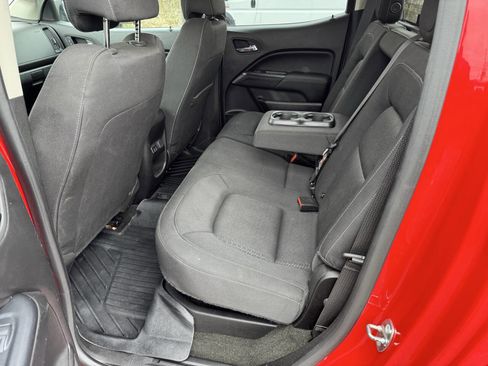 Used 2018 GMC Canyon SLE w/ SLE Convenience Package image 8