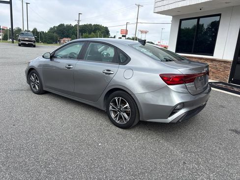 Used 2023 Kia Forte LXS FWD image 6