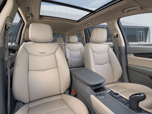 New 2025 Cadillac XT6 Premium Luxury w/ LPO, Floor Liner Package image 17