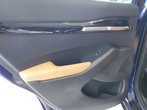 Certified 2024 Kia Seltos EX FWD image 17