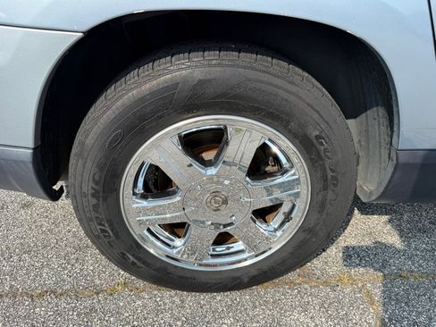 Used 2005 Chrysler Pacifica Touring FWD image 16