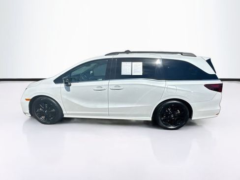 Certified 2023 Honda Odyssey Sport image 5