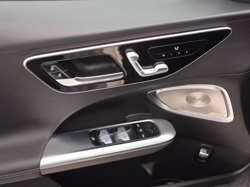 Certified 2025 Mercedes-Benz C 300 Sedan image 23