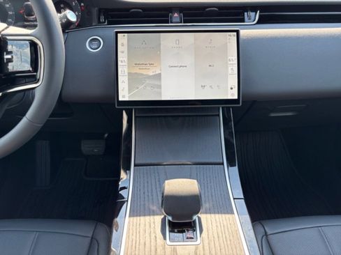 New 2026 Land Rover Range Rover Evoque S image 14