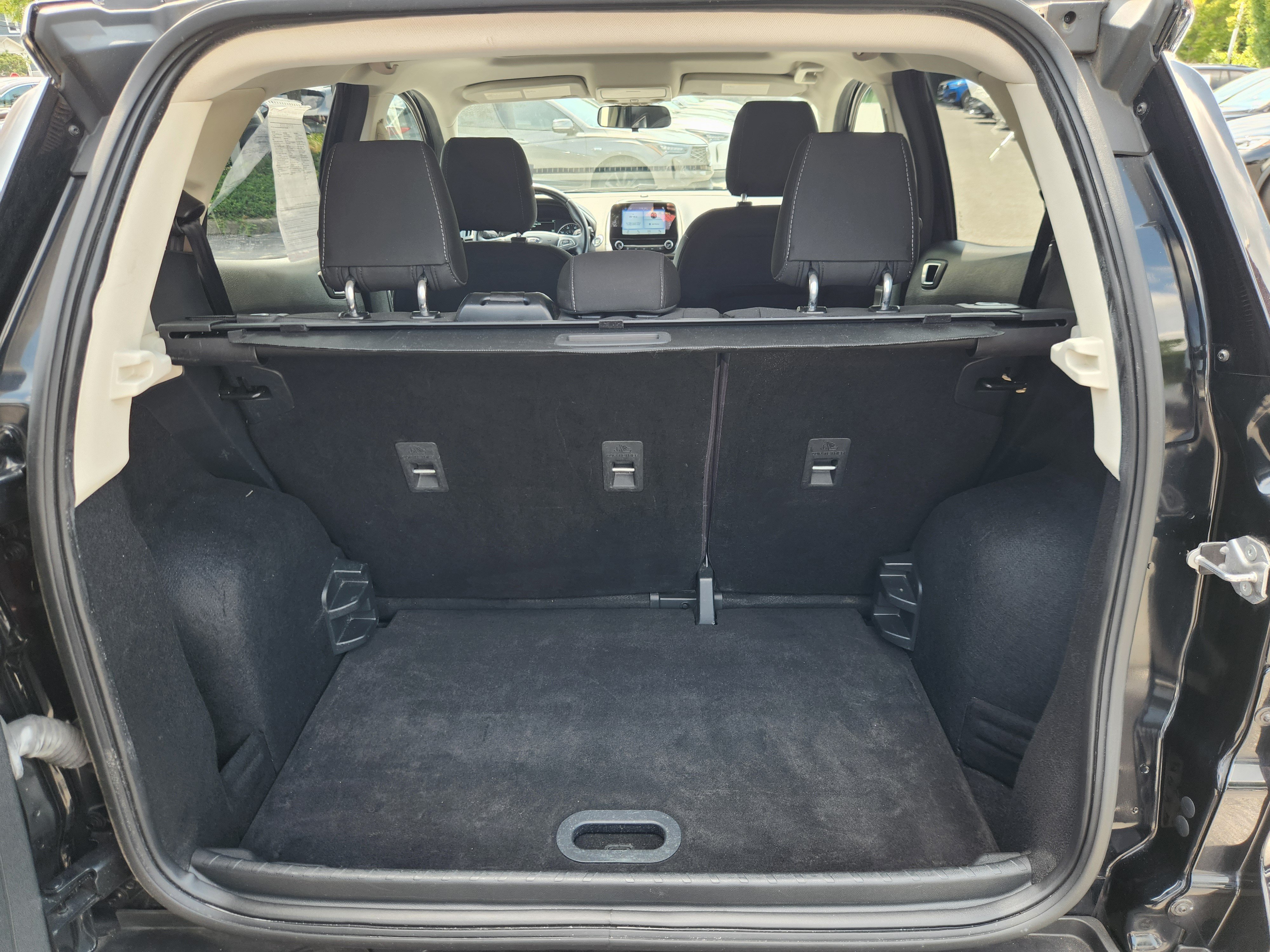 Used 2018 Ford EcoSport SE FWD image 19