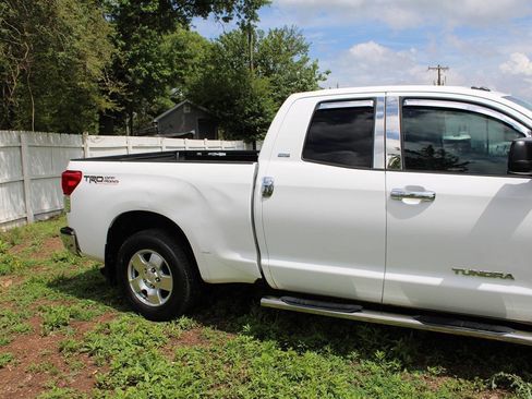 Used 2011 Toyota Tundra 2WD Double Cab w/ TRD Off-Road Pkg image 5