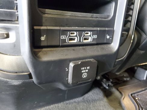 Used 2021 RAM 1500 Limited w/ Body Color Bumper Group AWD/4WD image 13