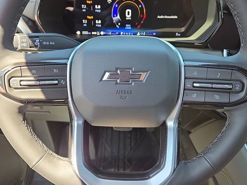 New 2026 Chevrolet Colorado ZR2 w/ Technology Package AWD/4WD image 12