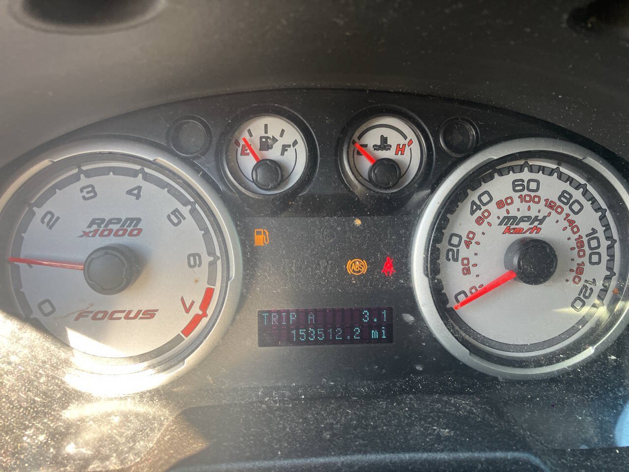 Used 2010 Ford Focus SE FWD image 5