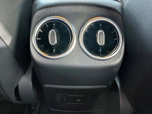 Used 2022 Mercedes-Benz A 220 image 17