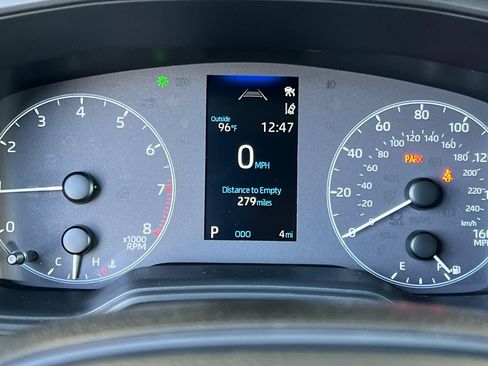 New 2025 Toyota Corolla LE FWD image 21