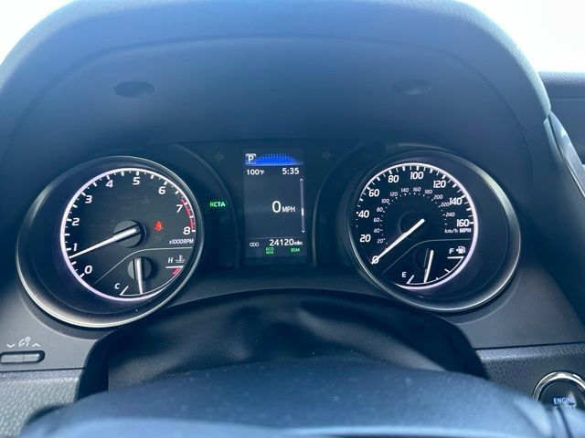 Used 2023 Toyota Camry SE w/ Convenience Package FWD image 16