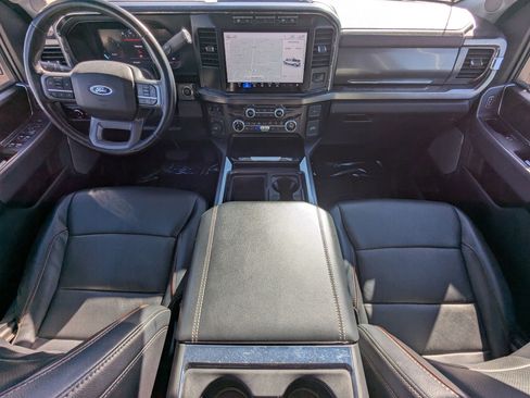 Used 2024 Ford F350 Lariat image 28