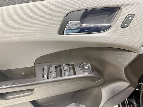 Used 2018 Chevrolet Sonic LT image 23