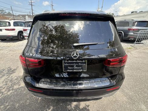New 2026 Mercedes-Benz GLB 250 image 4