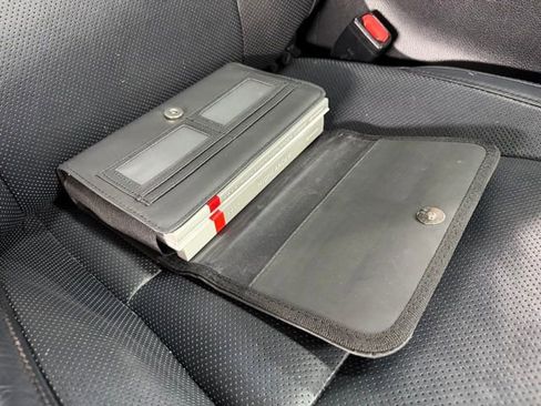 Used 2015 Toyota Highlander Limited Platinum image 30