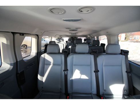 Used 2016 Ford Transit 350 XL image 28