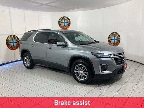 Used 2023 Chevrolet Traverse LT w/ Rear Camera Mirror Package AWD/4WD image 23