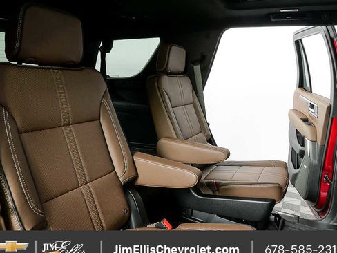New 2026 Chevrolet Tahoe High Country w/ Sun And Tow Package AWD/4WD image 23