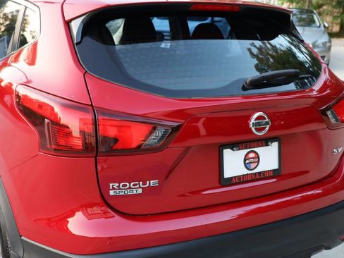 Used 2017 Nissan Rogue Sport SV image 29
