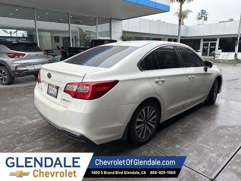 Used 2019 Subaru Legacy 2.5i Premium image 4
