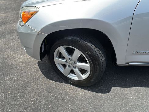 Used 2008 Toyota RAV4 Limited AWD/4WD image 5