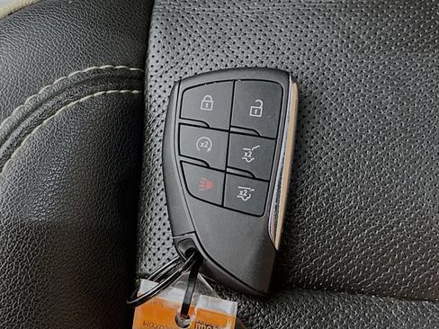 Used 2022 Chevrolet Tahoe Premier AWD/4WD image 12