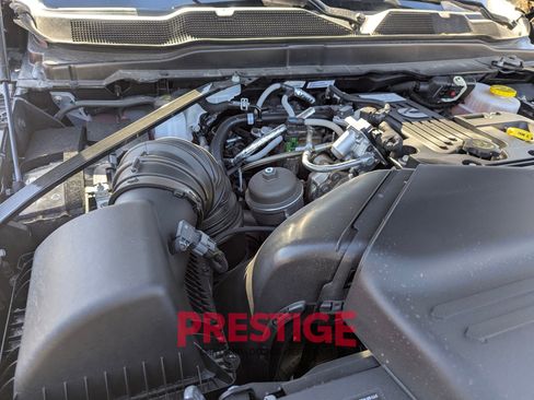 New 2025 RAM 3500 Big Horn AWD/4WD image 28