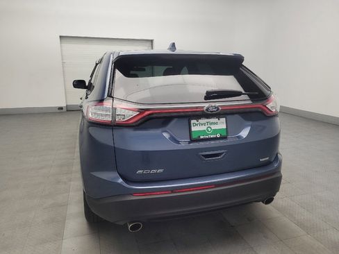 Used 2018 Ford Edge SE image 6