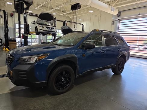 Used 2022 Subaru Outback Wilderness AWD/4WD image 4