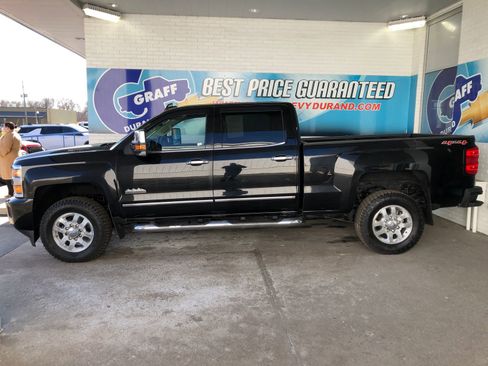 Used 2015 Chevrolet Silverado 3500 High Country w/ Duramax Plus Package image 5