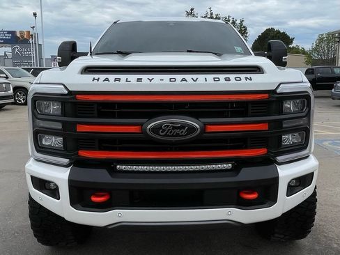 Used 2024 Ford F250 Lariat w/ Lariat Ultimate Package AWD/4WD image 9