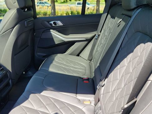 Used 2023 BMW X5 xDrive40i w/ Premium Package AWD/4WD image 10