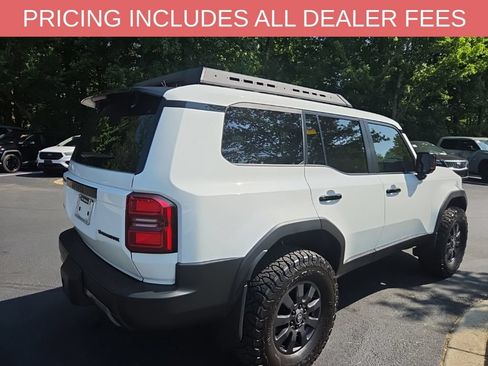 Used 2026 Toyota Land Cruiser w/ Premium Package AWD/4WD image 10