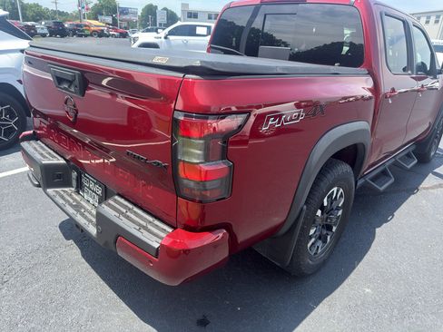 Used 2023 Nissan Frontier PRO-4X w/ Technology Package AWD/4WD image 5