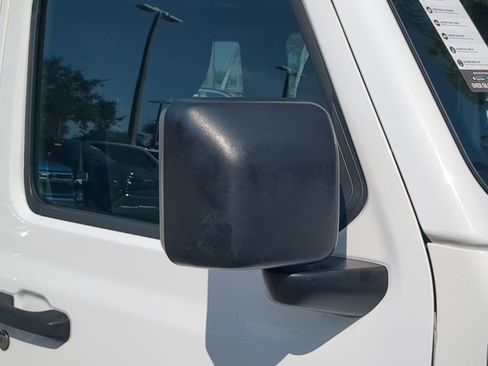 Used 2020 Jeep Wrangler Unlimited Sport S image 12