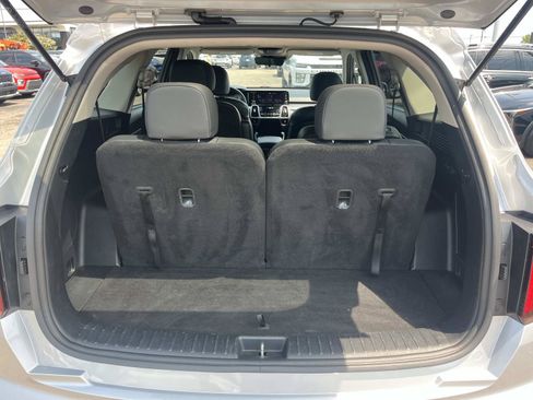 Used 2022 Kia Sorento S FWD image 24