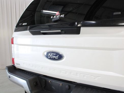 Used 2019 Ford F350 Lariat w/ Lariat Ultimate Package AWD/4WD image 33